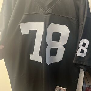 Raiders Art Shell Raiders jersey. Size XL. Perfect condition.